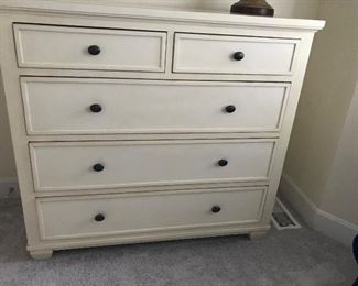 This Ethan Allen Chest is beautiful and like new