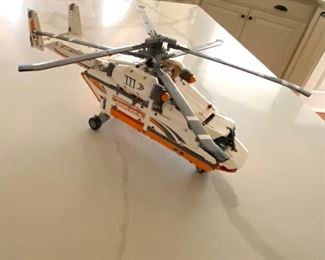 Legos heavy lift force helicopter 