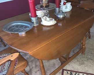 Drop Leaf Table and 4 chairs