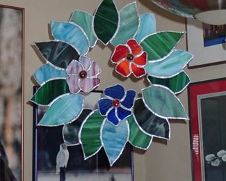 STAINED GLASS FLOWER