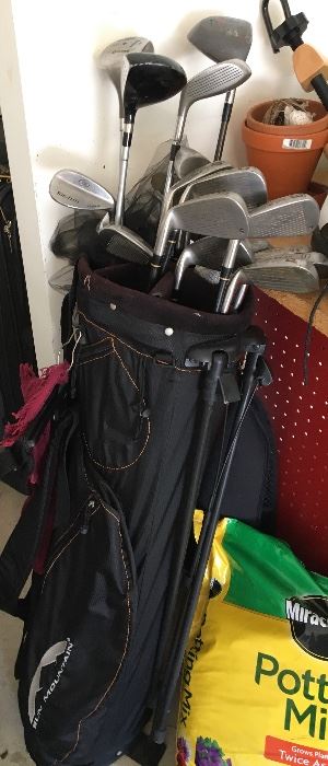Sun Mountain Golf Bag with Clubs