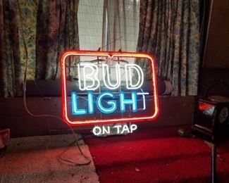 Bud Light Neon - missing the surround for the T. presale priced $95