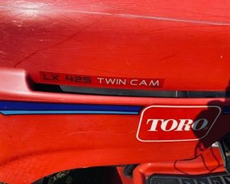 Toro LX 425 Twin Cam ride on mower