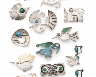 1122
A Group Of Graziella Laffi Bird-Motif Silver Jewelry Items
Third-quarter 20th Century; Peru
Each stamped: Laffi / Peru/ Sterling or 925
Comprising eleven brooches (1.125" H x 2.625" W-2" H x 2.325" W) together with a pair of screw-back earrings (1.75" H x 1.125" W), 13 pieces
154.5 grams
Estimate: $600 - $800