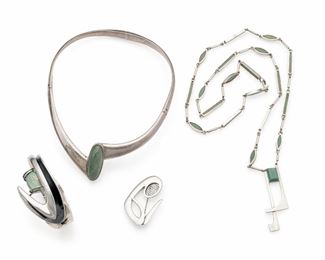 1205
A Group Of Sigi Pineda Silver Jewelry
Third-quarter 20th Century; Taxco, Mexico
Each stamped: Sigi / Sterling / Hecho en Mexico / Eagle 3
Comprising a silver and aventurine quartz collar necklace (16" C x 1.25" H), an aventurine quartz pendant necklace (32.125" L x 2.5" H x .875" W), a turquoise hinged bangle (6.5" C x 1.25" H), and a brooch (1.125" H x 1.875" W), 4 pieces
227.0 grams
Estimate: $800 - $1,200
