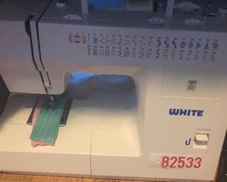 WHITE SEWING MACHINE 