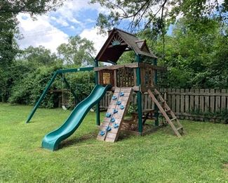 $500 - Kids Outdoor Playset by Gorilla Playsets - You Move.