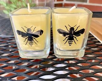 A pair of never used bee candles.