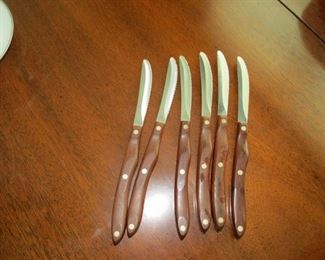 CUTCO STEAK KNIVES.