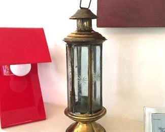 Brass candle lantern w/etched beveled glass