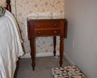 Another Beautiful Furniture Item of Kentucky Colonial Hand Made Furniture featuring a Drop Leaf lamp/end/occasional Table with Spool style legs and 2 drawers