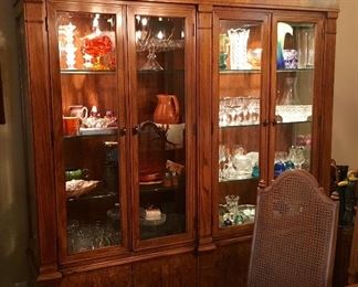 Beautiful Immaculate 2 Side China Cabinet.