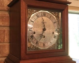 Working Howard Miller Shelf clock