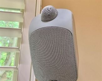 Detail; second wall speaker