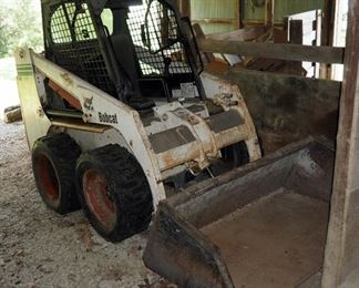 Rubber Tire Bobcat 751 Skid Steer Loader, Hours 1006.5 And 1/10, Rated Operating Capacity 3000 Lbs, Includes 5 Ft Bucket, Foot And Hand Controls