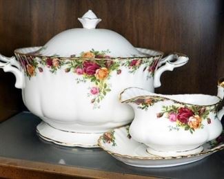 Royal Albert "Old Country Roses" China Serving Dishes Including Soup Tureen, Gravy Boat, 16" Platter, Serving Bowl, Handled Serving Dish With Lid