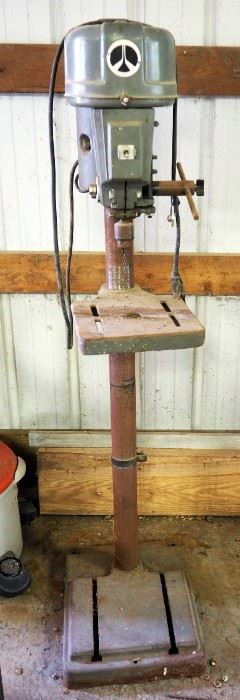 Rockwell 15" Electric Floor Drill Press, Model 15-069, Powers On