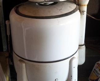 Antique 1940's Kenmore Wringer Washing Machine, 48" X 30" X 24",