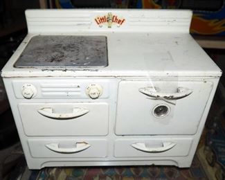 Vintage Tin "Little Chef" Electric Oven, 11" x 13.5" x 7"