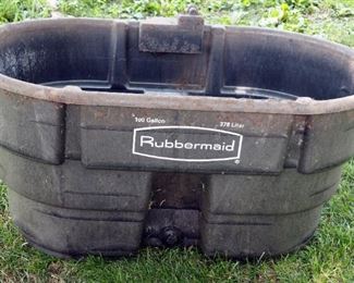 Rubbermaid 50 Gallon Water Tub With Automatic Float Shut Off Valve
