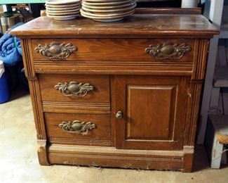 Antique Solid Wood 3-Drawer Wash Stand, 28.5" x 33" x 16"