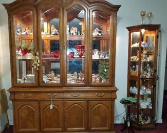 China Cabinet and Curio Cabinet
