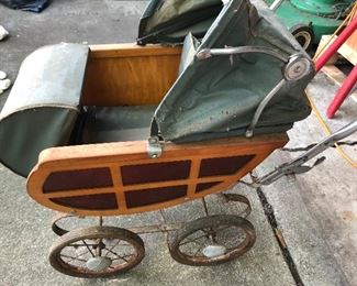 Fabulous antique doll carriage 