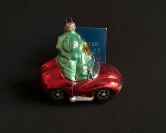Alt-View: LEE iacocca Signed Christmas ornament ==> $75