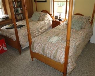 two Twin 4 poster Beds