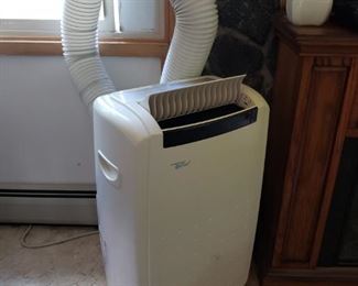 Stand up air conditioner