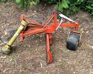 RH304 Tractor plow attachment