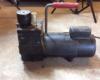 RH524 Vacuum Pump