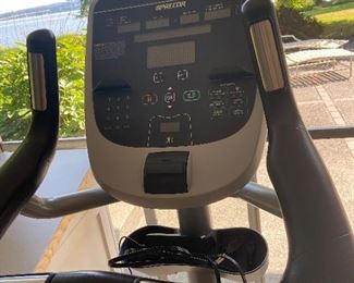 Precor  UBK 835 shot of the front 