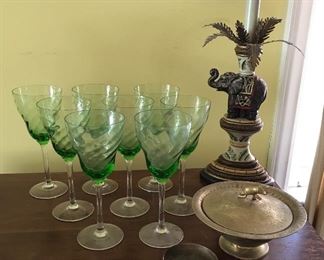 Set of 8 green optic swirl crystal goblets