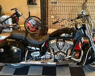 Pristine 2019 Indian Springfield Motorcycle Bike. 1068 miles.