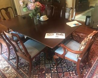 Cherry Double Pedestal Dining Table / 8 Chairs $ 488.00