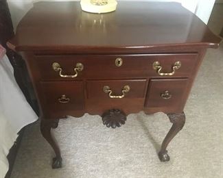 4 Drawer Accent Table $ 88.00