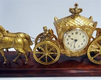 Cinderella Carriage Style Table Clock On Base By Sessions United, Powers On