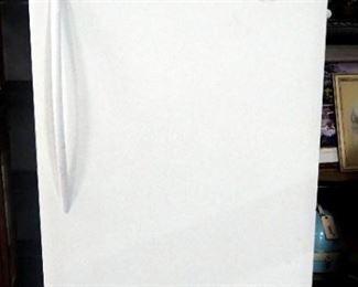 Frigidaire 16.6-cu ft Frost-Free Upright Freezer Model LFFH17F3QWA ENERGY STAR Rated, Powers On