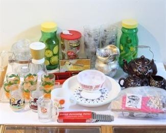 Lot of Vintage Glassware and Kitchenware