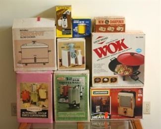 Lot of Vintage Small Appliances in Original Boxes