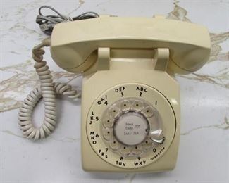 Vintage Cream Colored Rotary Phone