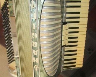 Beautiful  Vintage Accordian.  At least 60 years old. 