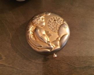 Estée Lauder compact Cherub “November”. Collectible powder compact.