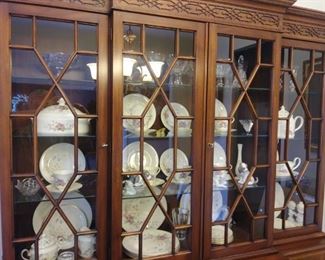 HENKEL-HARRIS CHINA HUTCH