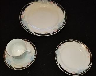 CARAVEL DISHES by EXCEL