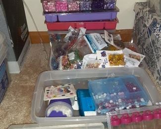 Beads, Beads and More Beads Lot 