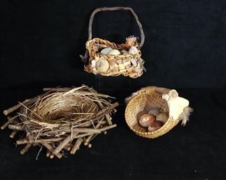 129M 3 Artisan Baskets with various eggs