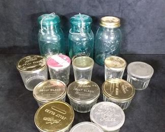 138R Vintage Canning Jars