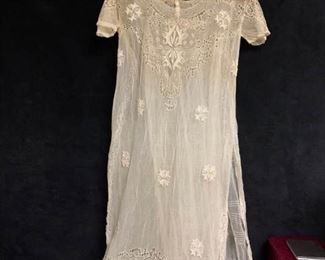 194r Edwardian Childs Gown